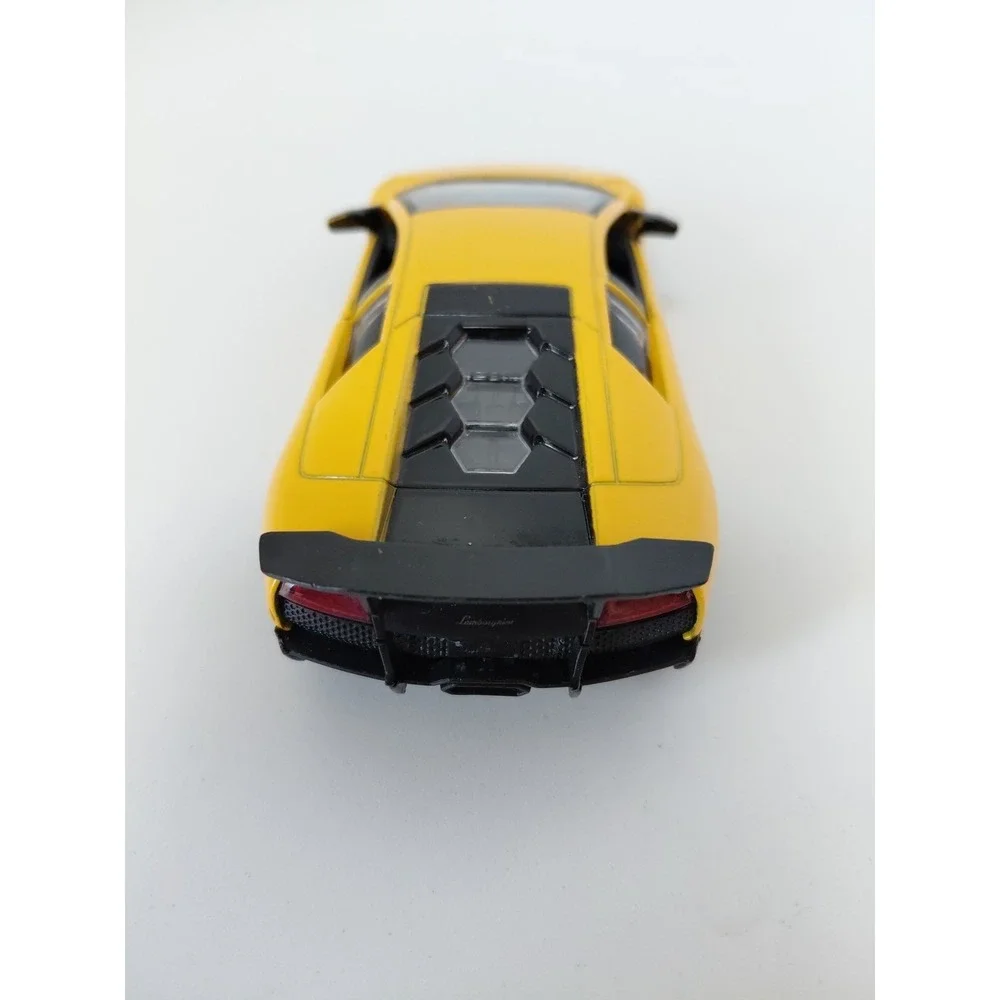 RMZ City‎ 1/32 Scale Lamborghini Murciélago LP 670-4 SV Yellow DieCast Model Car